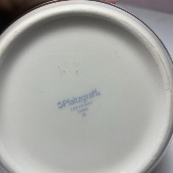 2 Pfaltzgraff Snow Bear Deep Soup/Cereal Bowls 5 1/2" x 3" Christmas Winter Fun - Picture 7 of 7